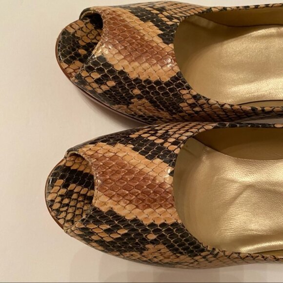 STUART WEITZMAN HEELS SHOES PEEP TOE BROWN BLACK REPTILE LOOK LEATHER - Picture 8 of 14